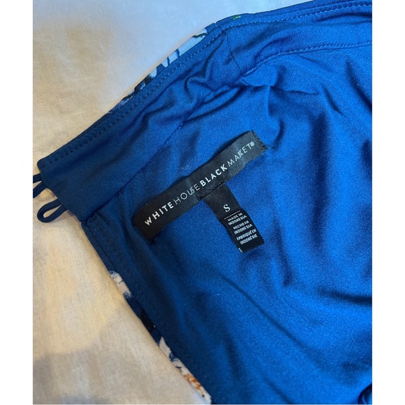 [SOLD] BHWM Black House White Market Royal Blue Cutout Floral Sleeveless Blouse - Picture 3 of 7